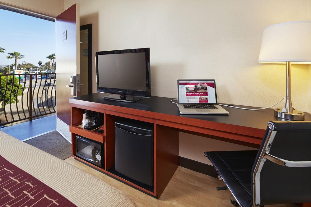 Surestay Hotel By Best Western San Diego Pacific Beach Exterior photo