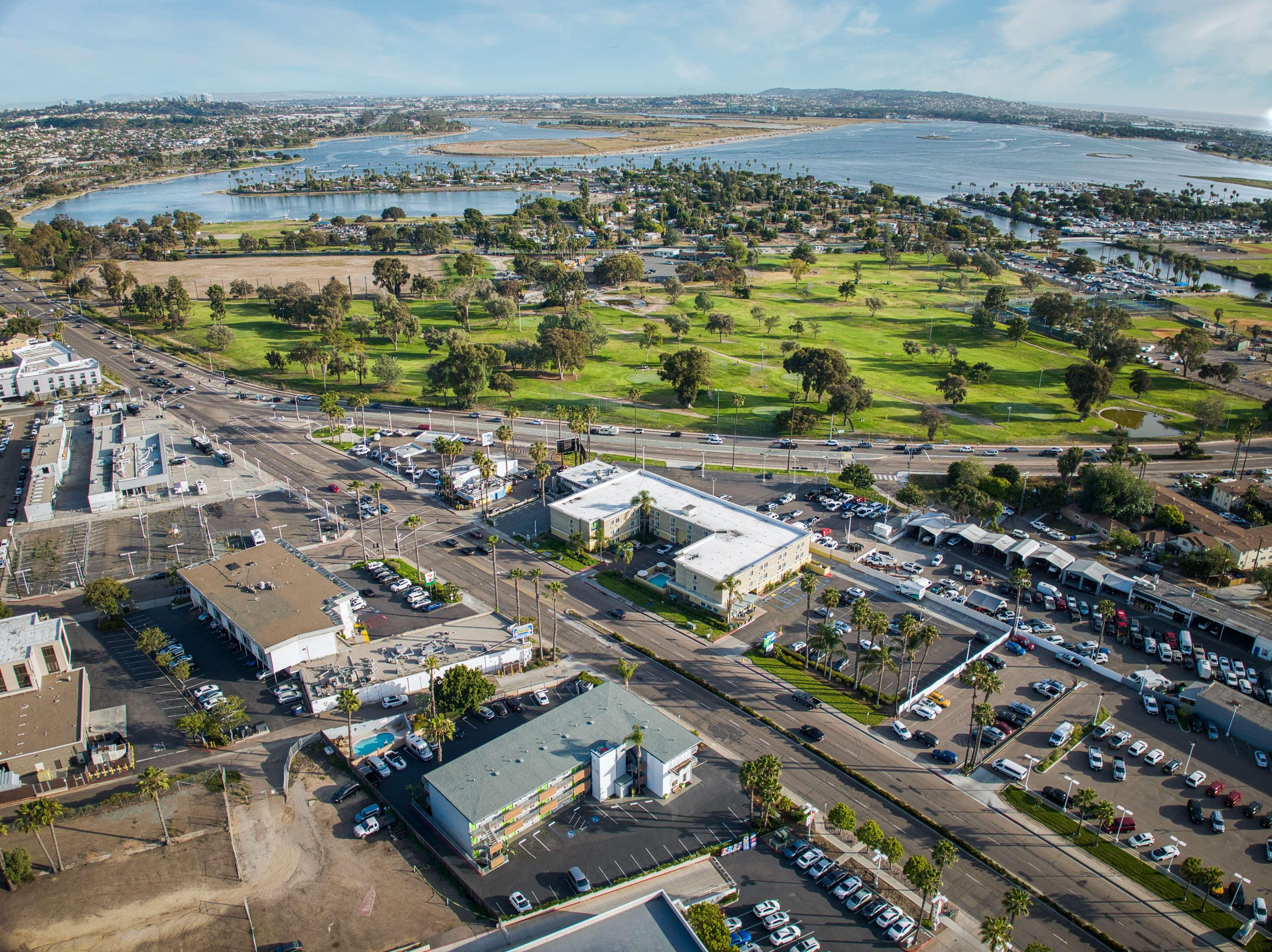 Surestay Hotel By Best Western San Diego Pacific Beach Exterior photo